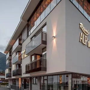 The Deluxe By Regina Hotel apartamentowy